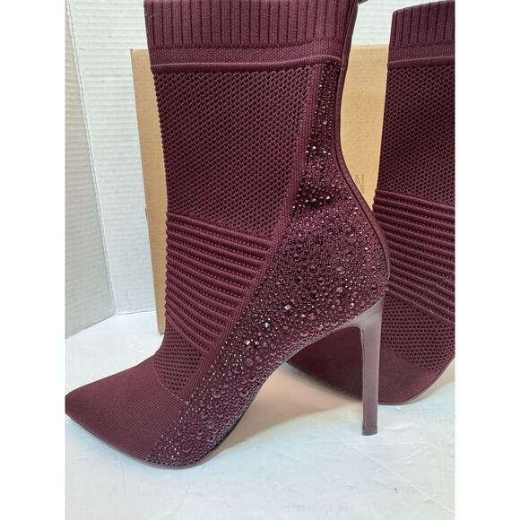 Steve Madden Women's Maxwelle Ankle Boot Burgundy size 10 new - Picture 4 of 10